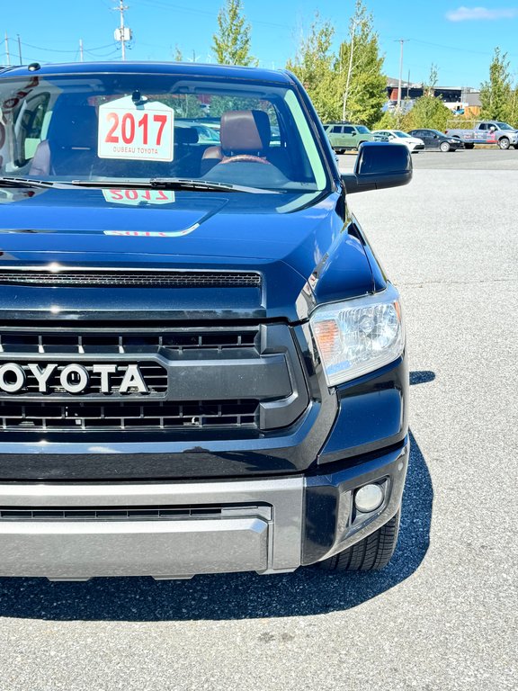 2017 Toyota Tundra CREWMAX 1794 / RECONSTRUIT / AUCUN FINANCEMENT / in Thetford Mines, Quebec - 8 - w1024h768px