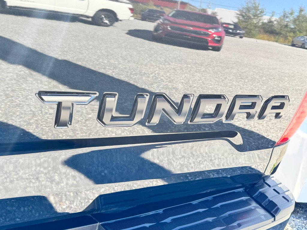 2017 Toyota Tundra CREWMAX 1794 / RECONSTRUIT / AUCUN FINANCEMENT / in Thetford Mines, Quebec - 27 - w1024h768px
