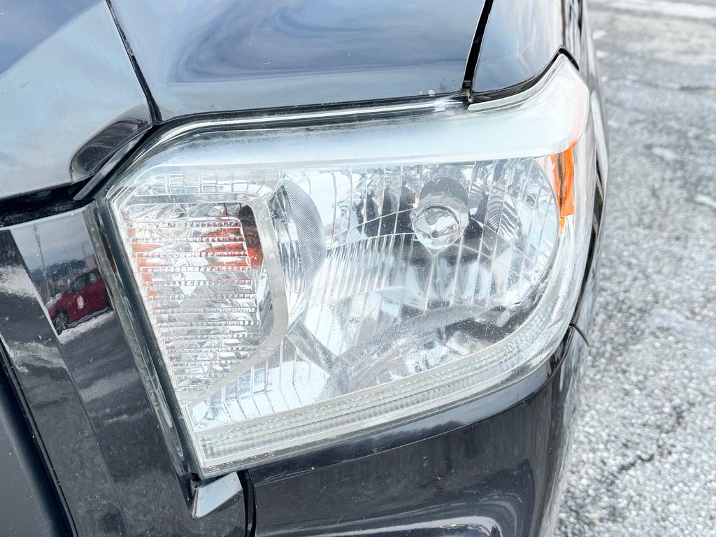 Toyota Tundra CREWMAX 1794 / RECONSTRUIT / AUCUN FINANCEMENT / 2017 à Thetford Mines, Québec - 11 - w1024h768px