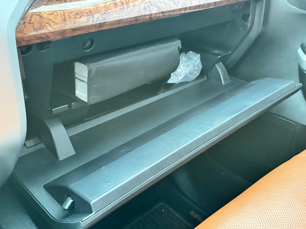 Toyota Tundra CREWMAX 1794 / RECONSTRUIT / AUCUN FINANCEMENT / 2017 à Thetford Mines, Québec - 63 - w1024h768px