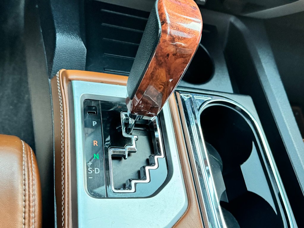 Toyota Tundra CREWMAX 1794 / RECONSTRUIT / AUCUN FINANCEMENT / 2017 à Thetford Mines, Québec - 58 - w1024h768px