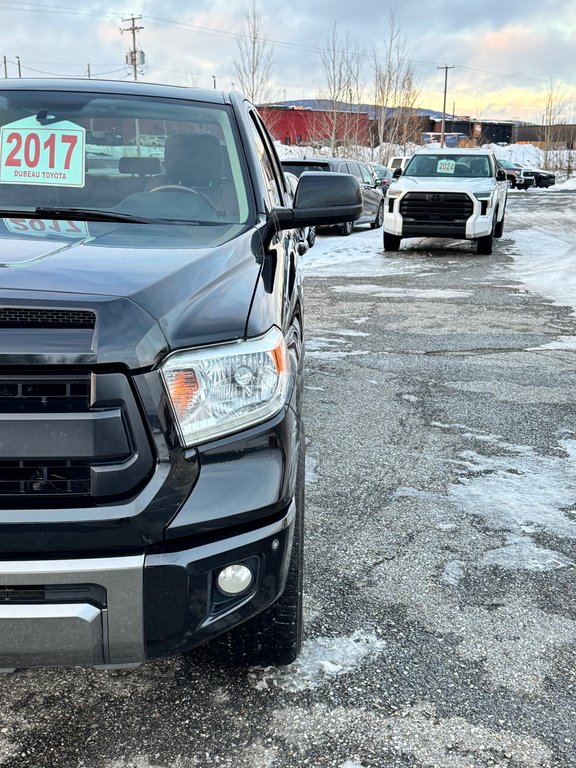 Toyota Tundra CREWMAX 1794 / RECONSTRUIT / AUCUN FINANCEMENT / 2017 à Thetford Mines, Québec - 10 - w1024h768px