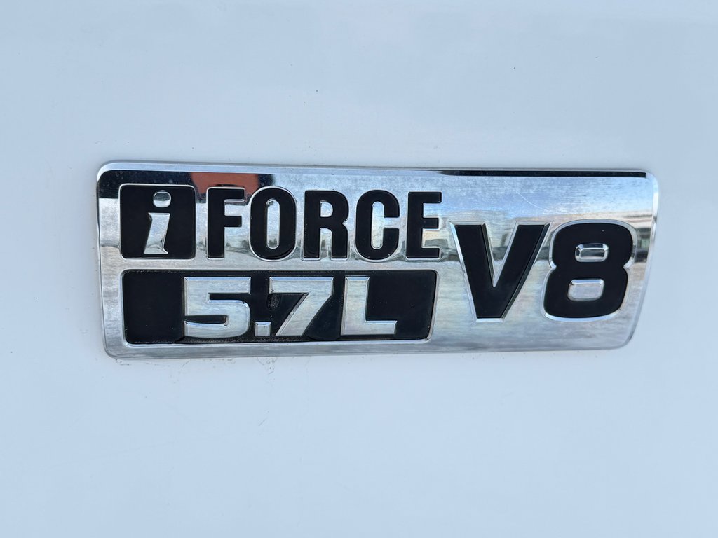 Toyota Tundra TRD OFF-ROAD / ENTRETENU AU POIL / INDESTRUCTIBLE 2018 à Thetford Mines, Québec - 16 - w1024h768px