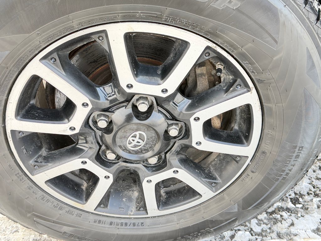 Toyota Tundra TRD OFF-ROAD / ENTRETENU AU POIL / INDESTRUCTIBLE 2018 à Thetford Mines, Québec - 14 - w1024h768px