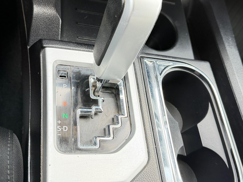 Toyota Tundra TRD OFF-ROAD / ENTRETENU AU POIL / INDESTRUCTIBLE 2018 à Thetford Mines, Québec - 49 - w1024h768px