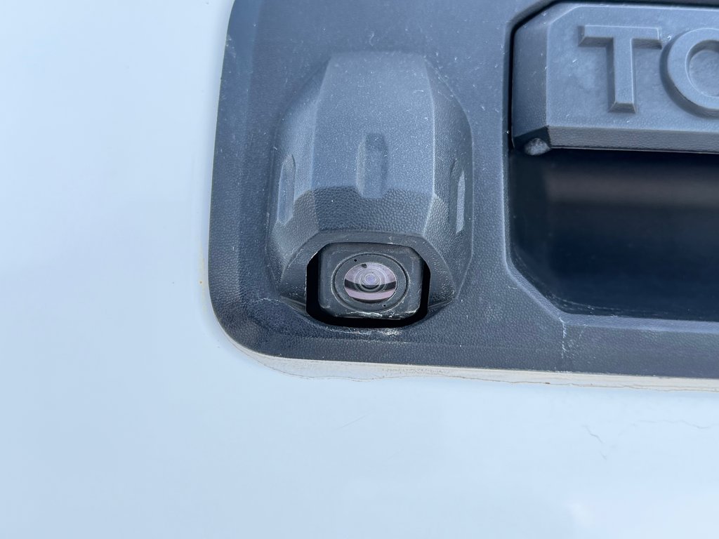 Toyota Tundra TRD OFF-ROAD / ENTRETENU AU POIL / INDESTRUCTIBLE 2018 à Thetford Mines, Québec - 23 - w1024h768px