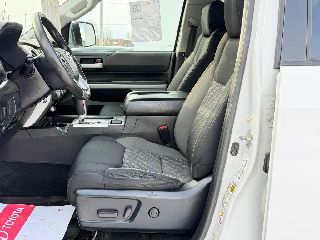 Toyota Tundra TRD OFF-ROAD / ENTRETENU AU POIL / INDESTRUCTIBLE 2018 à Thetford Mines, Québec - 30 - w1024h768px