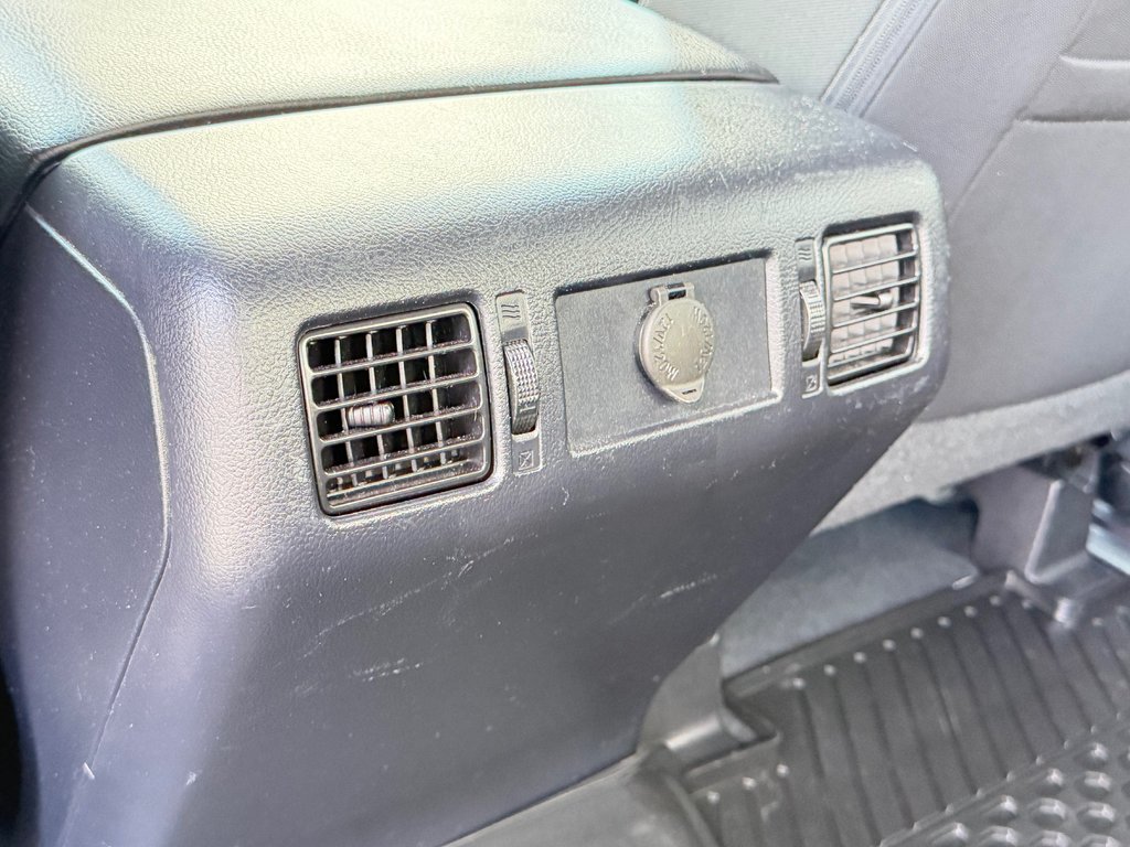 Toyota Tundra CREWMAX 5.7 / WRAP NOIR / BLEU EN DESSOUS / 2020 à Thetford Mines, Québec - 65 - w1024h768px