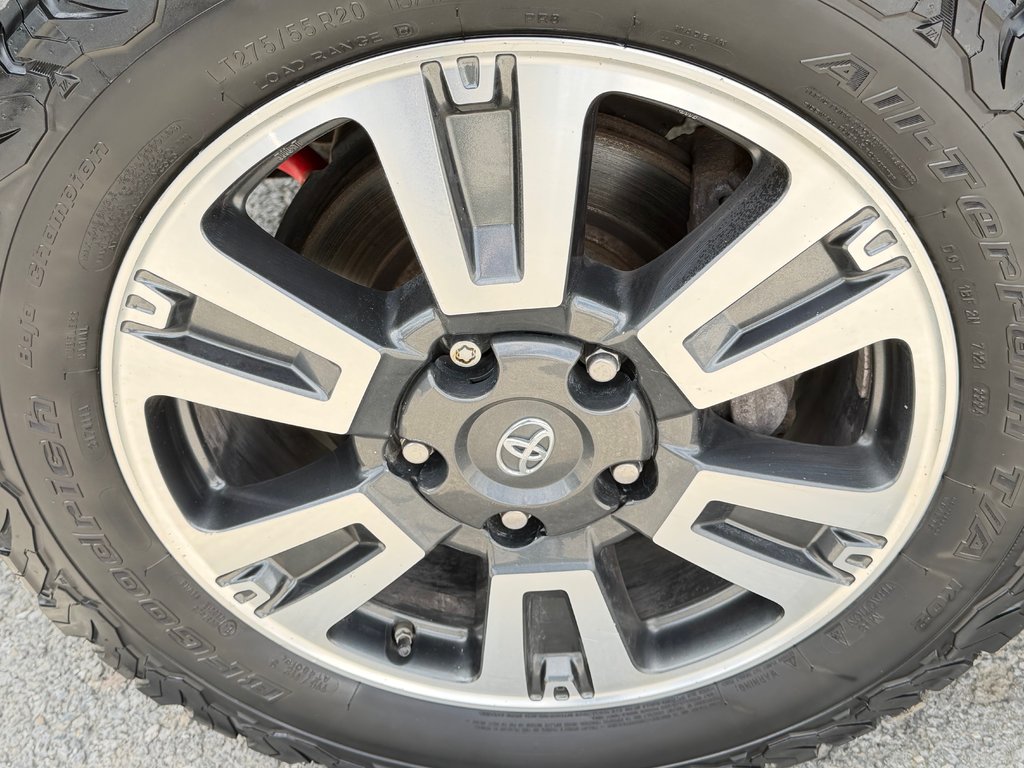 Toyota Tundra CREWMAX 5.7 / WRAP NOIR / BLEU EN DESSOUS / 2020 à Thetford Mines, Québec - 14 - w1024h768px