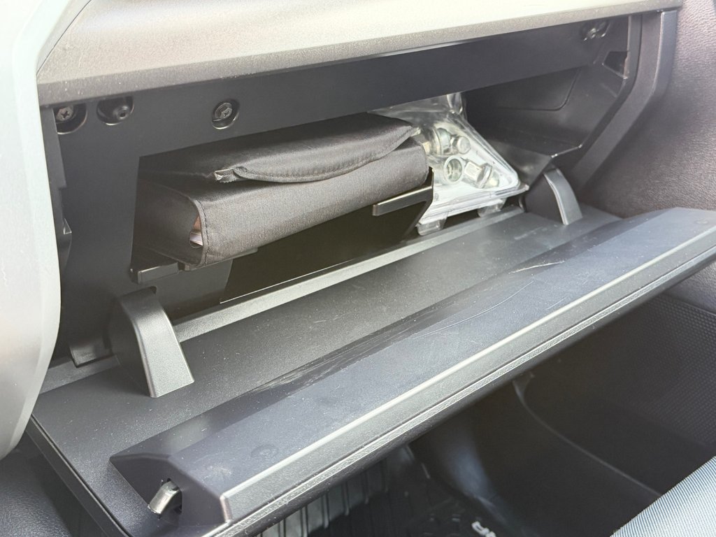 Toyota Tundra CREWMAX 5.7 / WRAP NOIR / BLEU EN DESSOUS / 2020 à Thetford Mines, Québec - 58 - w1024h768px