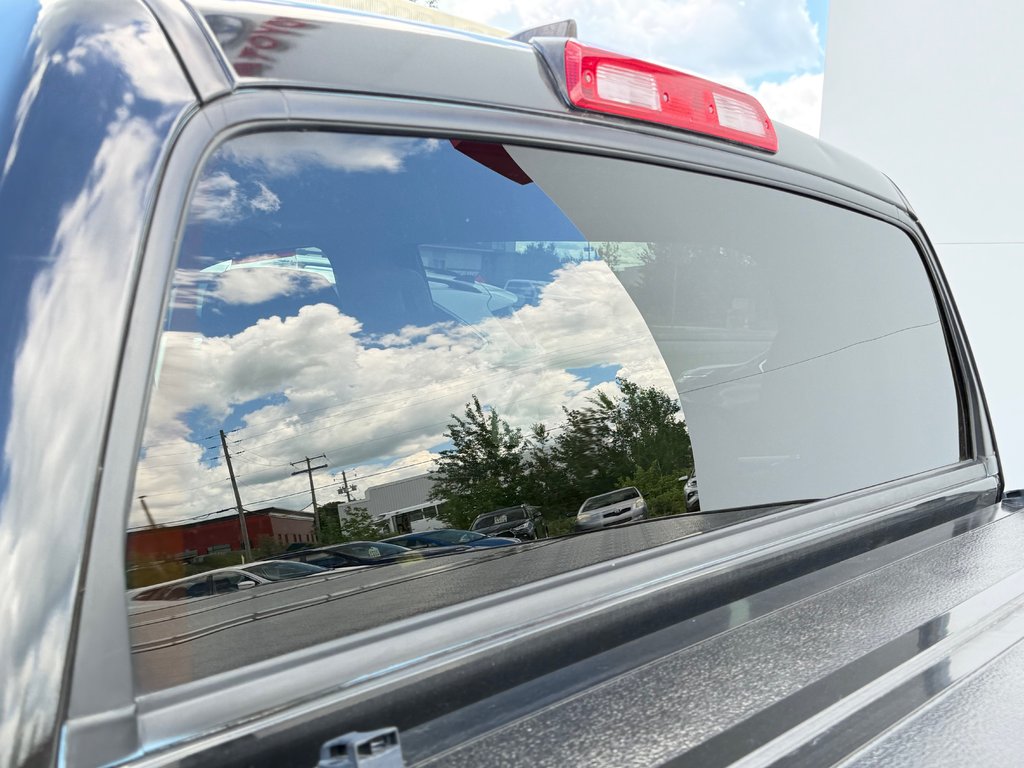 Toyota Tundra CREWMAX 5.7 / WRAP NOIR / BLEU EN DESSOUS / 2020 à Thetford Mines, Québec - 66 - w1024h768px