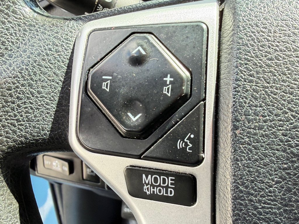 Toyota Tundra CREWMAX 5.7 / WRAP NOIR / BLEU EN DESSOUS / 2020 à Thetford Mines, Québec - 40 - w1024h768px