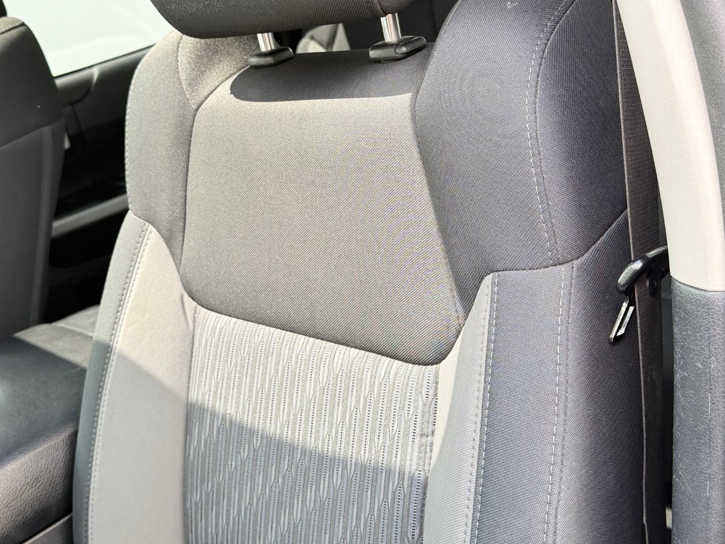 Toyota Tundra CREWMAX 5.7 / WRAP NOIR / BLEU EN DESSOUS / 2020 à Thetford Mines, Québec - 36 - w1024h768px