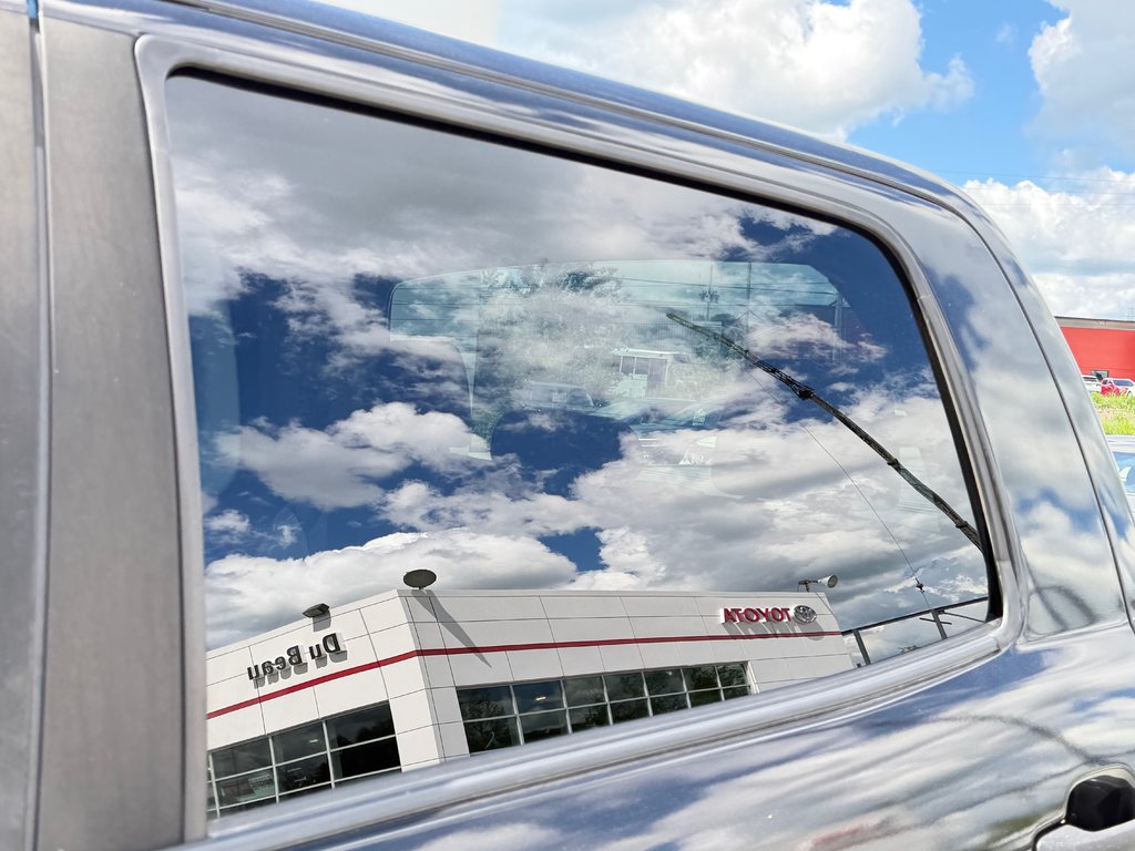 Toyota Tundra CREWMAX 5.7 / WRAP NOIR / BLEU EN DESSOUS / 2020 à Thetford Mines, Québec - 22 - w1024h768px
