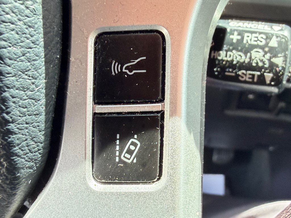 Toyota Tundra CREWMAX 5.7 / WRAP NOIR / BLEU EN DESSOUS / 2020 à Thetford Mines, Québec - 44 - w1024h768px