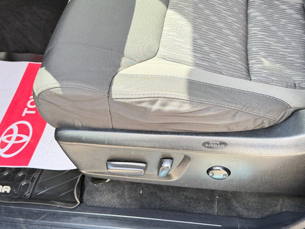Toyota Tundra CREWMAX 5.7 / WRAP NOIR / BLEU EN DESSOUS / 2020 à Thetford Mines, Québec - 34 - w1024h768px