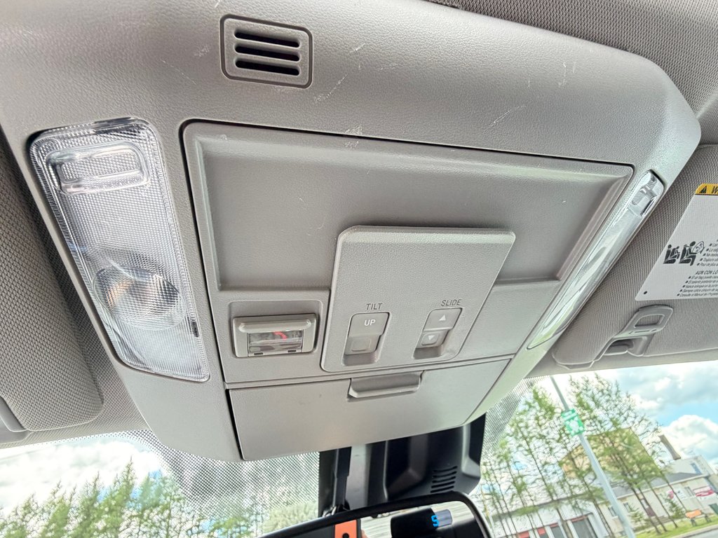 Toyota Tundra CREWMAX 5.7 / WRAP NOIR / BLEU EN DESSOUS / 2020 à Thetford Mines, Québec - 61 - w1024h768px