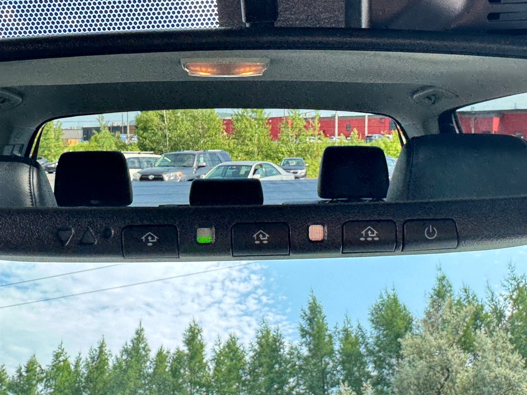 Toyota Tundra TRD OFF ROAD PREMIUM / CUIR / CREWMAX / ÉTAT NEUF / FAITES VITE 2021 à Thetford Mines, Québec - 64 - w1024h768px