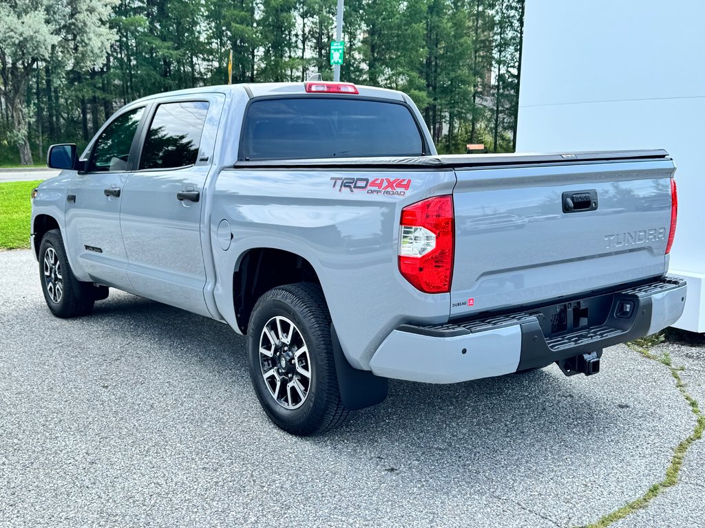 Toyota Tundra TRD OFF ROAD PREMIUM / CUIR / CREWMAX / ÉTAT NEUF / FAITES VITE 2021 à Thetford Mines, Québec - 7 - w1024h768px