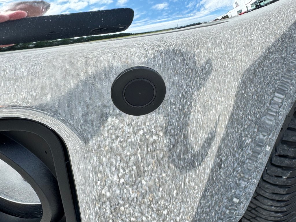 Toyota Tundra TRD OFF ROAD PREMIUM / CUIR / CREWMAX / ÉTAT NEUF / FAITES VITE 2021 à Thetford Mines, Québec - 13 - w1024h768px