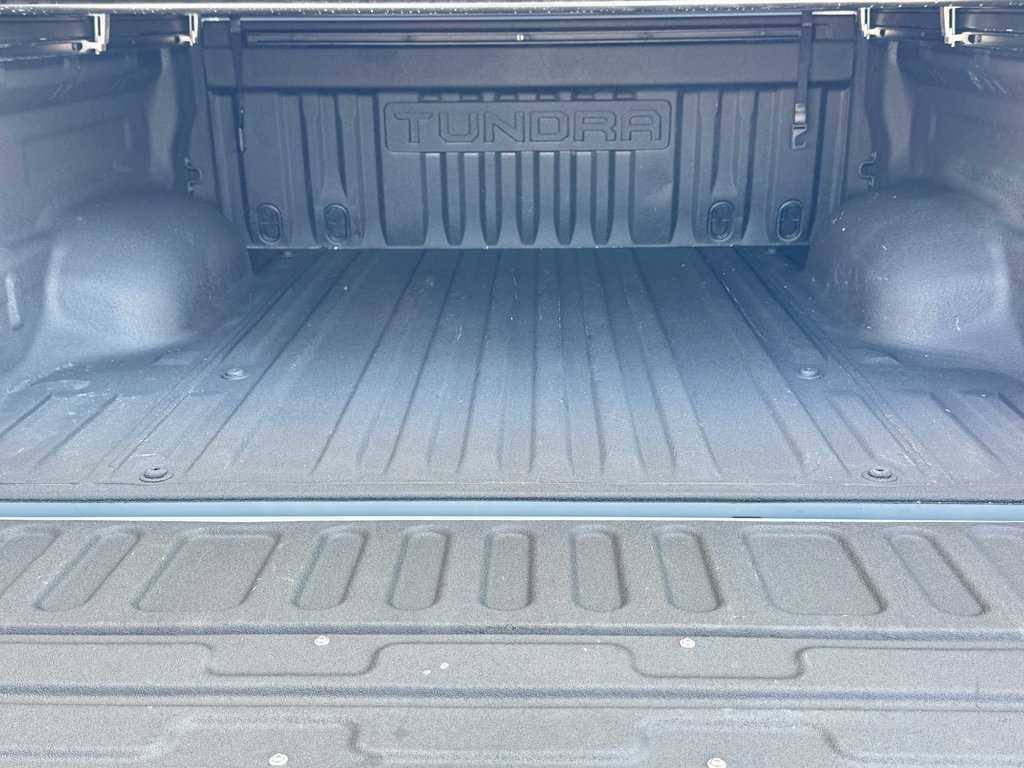 Toyota Tundra TRD OFF ROAD PREMIUM / CUIR / CREWMAX / ÉTAT NEUF / FAITES VITE 2021 à Thetford Mines, Québec - 76 - w1024h768px
