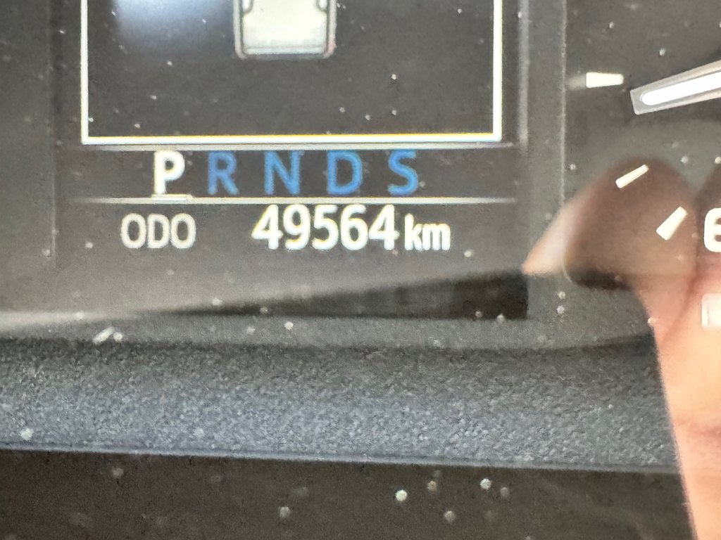 Toyota Tundra TRD OFF ROAD PREMIUM / CUIR / CREWMAX / ÉTAT NEUF / FAITES VITE 2021 à Thetford Mines, Québec - 50 - w1024h768px