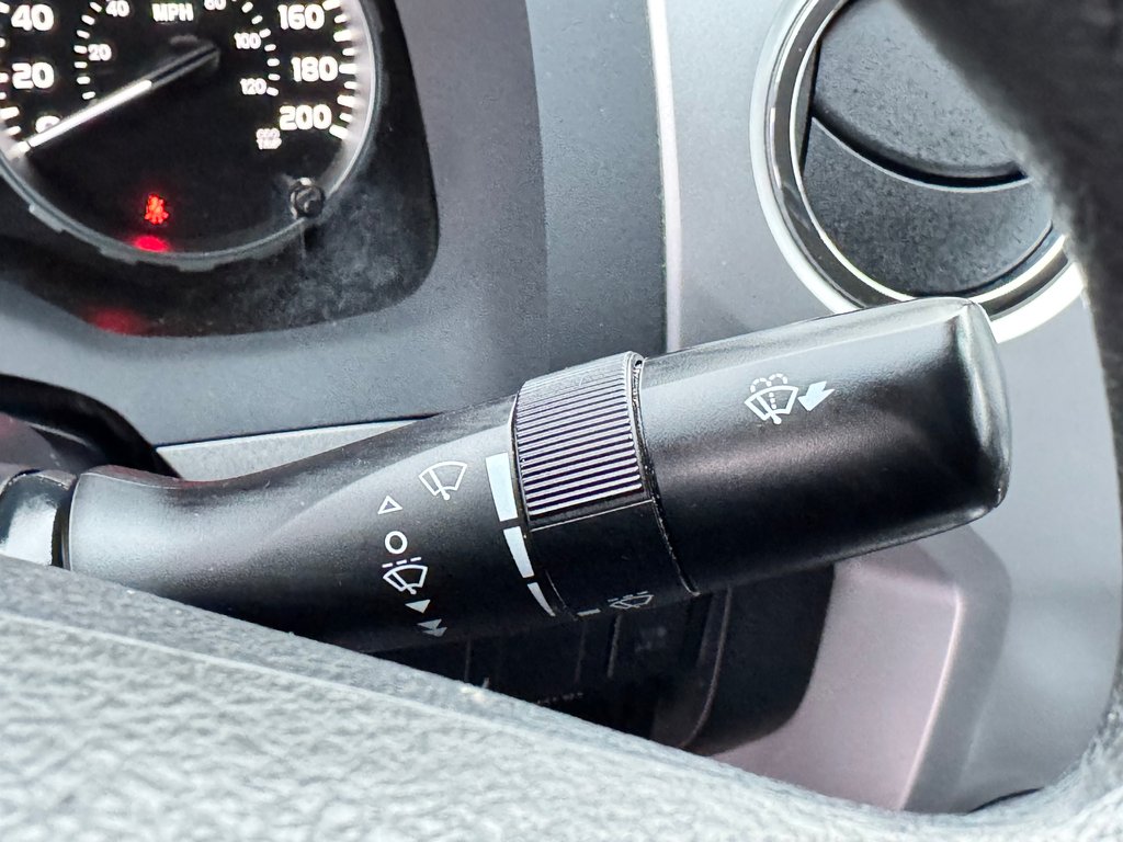 2021 Toyota Tundra DOUBLE CAB / SR5 / MARCHE PIED LINE X / TOILE BOIT in Thetford Mines, Quebec - 45 - w1024h768px