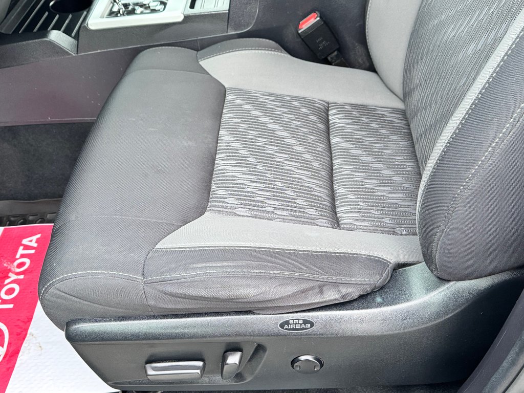 2021 Toyota Tundra DOUBLE CAB / SR5 / MARCHE PIED LINE X / TOILE BOIT in Thetford Mines, Quebec - 35 - w1024h768px