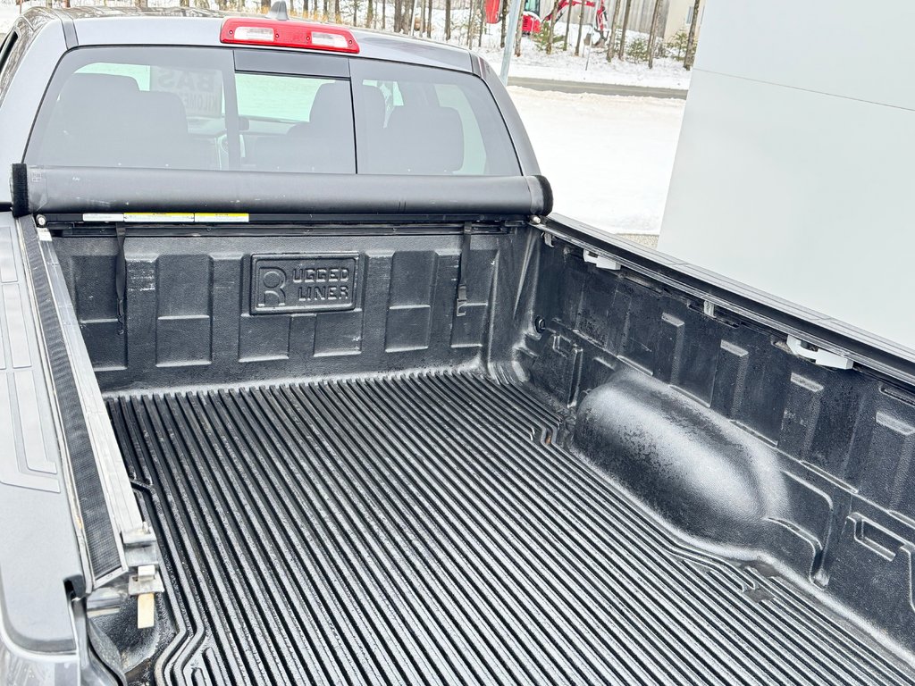 2021 Toyota Tundra DOUBLE CAB / SR5 / MARCHE PIED LINE X / TOILE BOIT in Thetford Mines, Quebec - 69 - w1024h768px