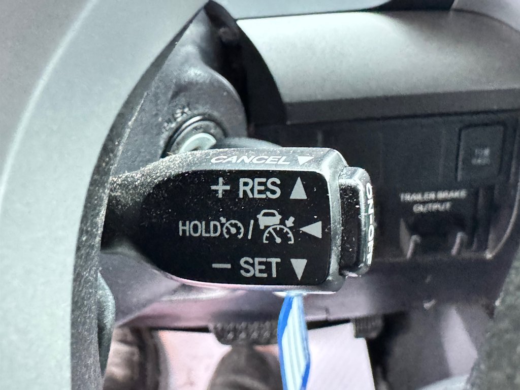 2021 Toyota Tundra DOUBLE CAB / SR5 / MARCHE PIED LINE X / TOILE BOIT in Thetford Mines, Quebec - 44 - w1024h768px