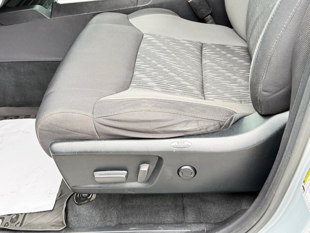 2021 Toyota Tundra D-CAB / 5.7 / TRD OFF ROAD / A QUI LA CHANCE ?? / in Thetford Mines, Quebec - 40 - w1024h768px