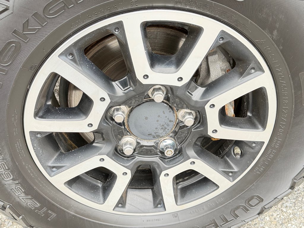 2021 Toyota Tundra D-CAB / 5.7 / TRD OFF ROAD / A QUI LA CHANCE ?? / in Thetford Mines, Quebec - 16 - w1024h768px