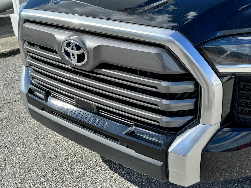 2022  Tundra LIMITED / DOUBLE CAB / PNEUS NEUF / CERTIFIE / WOW in Thetford Mines, Quebec - 15 - w1024h768px