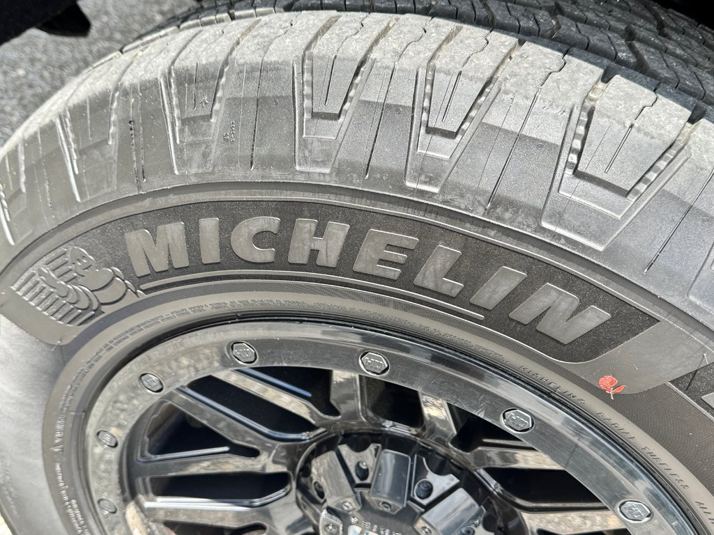 2022 Toyota Tundra SR5 4x4 / SR5 / INSPECTÉ / BOITE 6.5 PIEDS / WOW in Thetford Mines, Quebec - 16 - w1024h768px