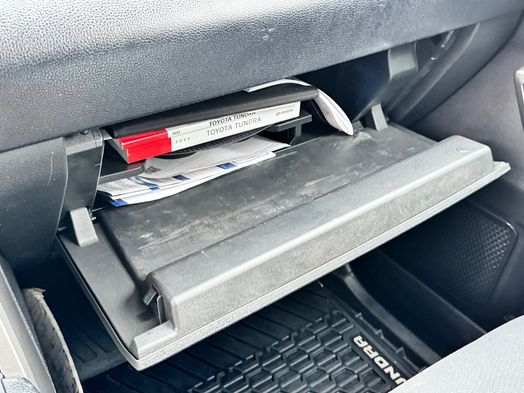 2022 Toyota Tundra SR5 4x4 / SR5 / INSPECTÉ / BOITE 6.5 PIEDS / WOW in Thetford Mines, Quebec - 44 - w1024h768px