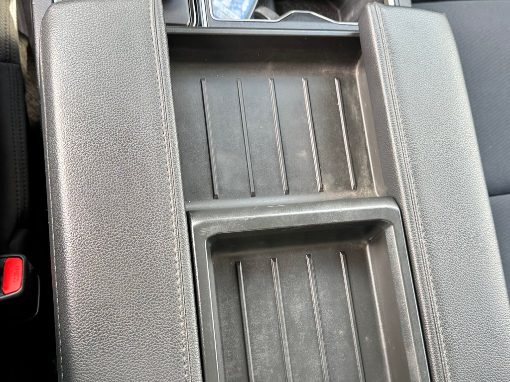 2022 Toyota Tundra SR5 4x4 / SR5 / INSPECTÉ / BOITE 6.5 PIEDS / WOW in Thetford Mines, Quebec - 42 - w1024h768px