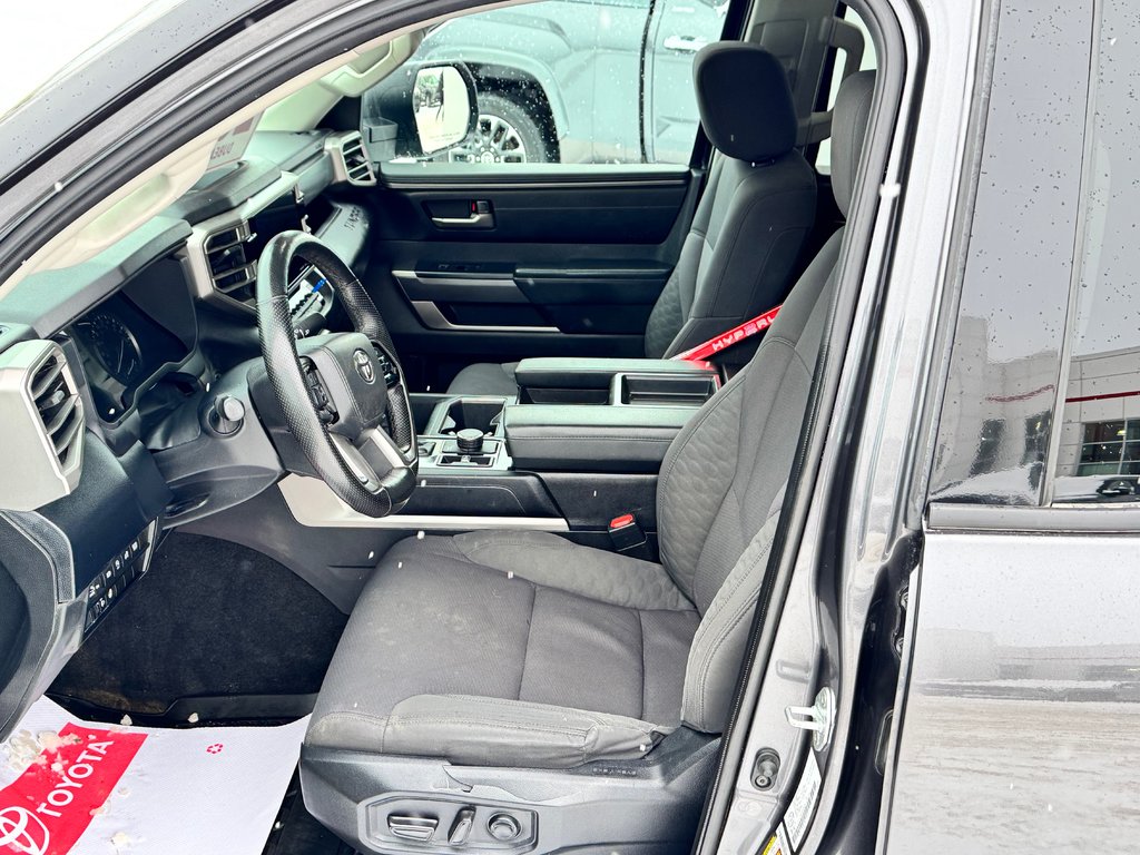 2022 Toyota Tundra SR5 4x4 / SR5 / INSPECTÉ / BOITE 6.5 PIEDS / WOW in Thetford Mines, Quebec - 27 - w1024h768px