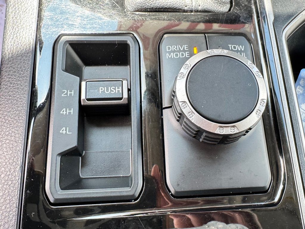 2022 Toyota Tundra SR5 4x4 / SR5 / INSPECTÉ / BOITE 6.5 PIEDS / WOW in Thetford Mines, Quebec - 41 - w1024h768px