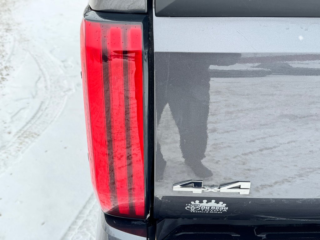 2022 Toyota Tundra SR5 4x4 / SR5 / INSPECTÉ / BOITE 6.5 PIEDS / WOW in Thetford Mines, Quebec - 20 - w1024h768px