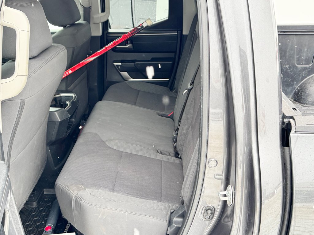 2022 Toyota Tundra SR5 4x4 / SR5 / INSPECTÉ / BOITE 6.5 PIEDS / WOW in Thetford Mines, Quebec - 46 - w1024h768px