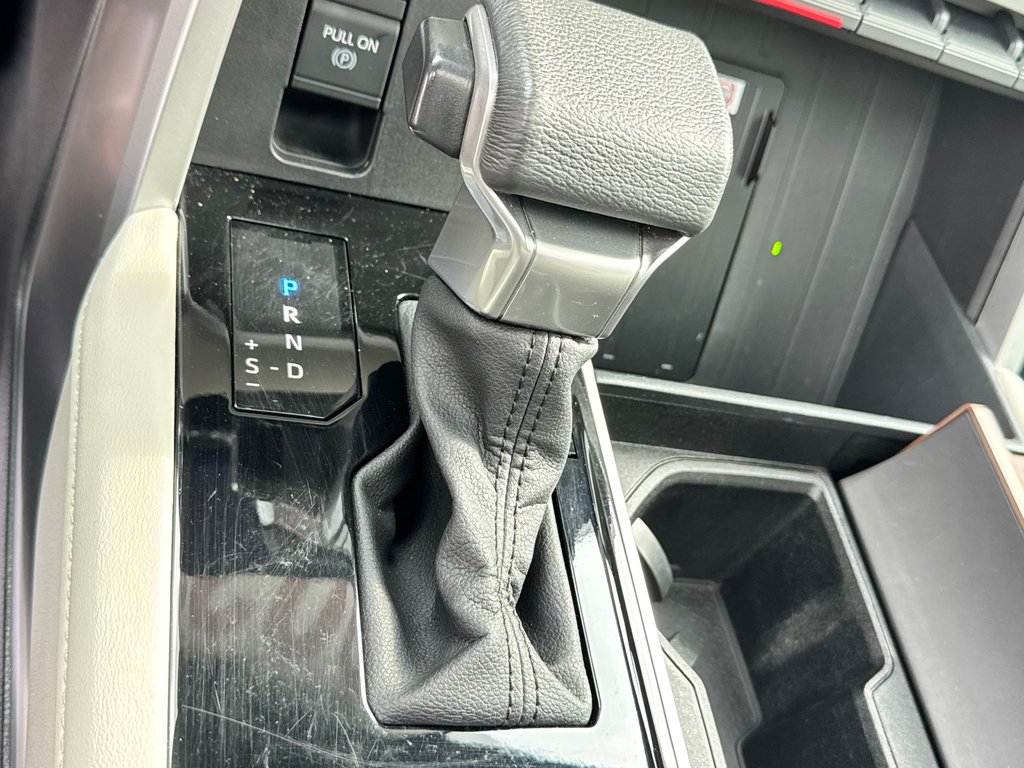 Toyota Tundra CAPSTONE HYBRID / LIFT KIT 3 / MAGS FUEL / BOITE DE FIBRE / PNEUS BF KO2 2022 à Thetford Mines, Québec - 56 - w1024h768px