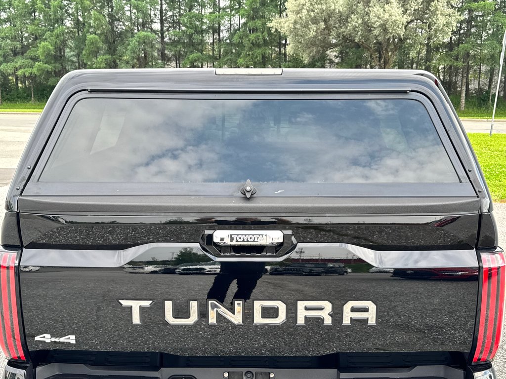 Toyota Tundra CAPSTONE HYBRID / LIFT KIT 3 / MAGS FUEL / BOITE DE FIBRE / PNEUS BF KO2 2022 à Thetford Mines, Québec - 87 - w1024h768px