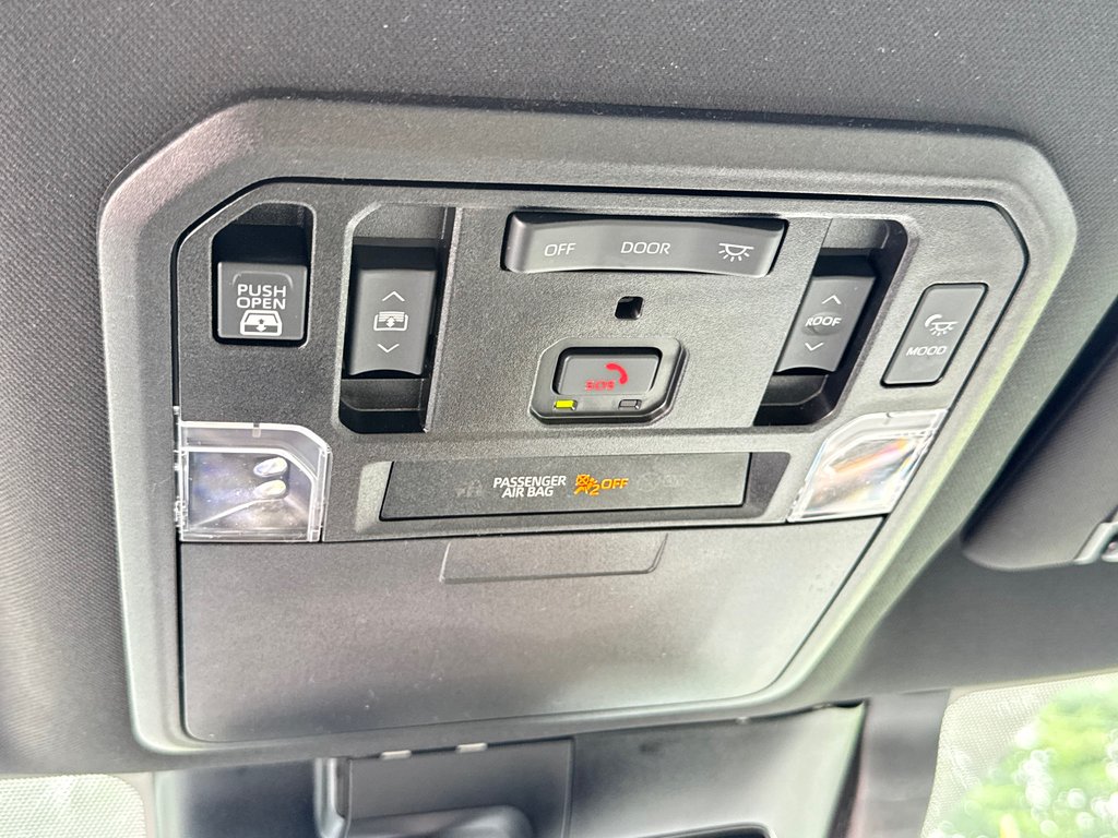 Toyota Tundra CAPSTONE HYBRID / LIFT KIT 3 / MAGS FUEL / BOITE DE FIBRE / PNEUS BF KO2 2022 à Thetford Mines, Québec - 69 - w1024h768px