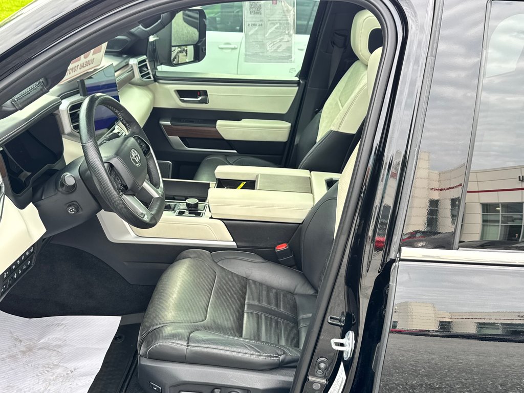 Toyota Tundra CAPSTONE HYBRID / LIFT KIT 3 / MAGS FUEL / BOITE DE FIBRE / PNEUS BF KO2 2022 à Thetford Mines, Québec - 34 - w1024h768px