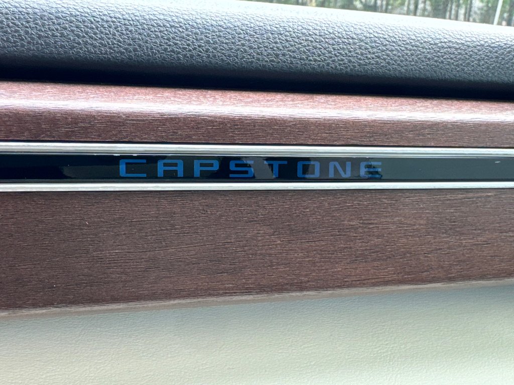 Toyota Tundra CAPSTONE HYBRID / LIFT KIT 3 / MAGS FUEL / BOITE DE FIBRE / PNEUS BF KO2 2022 à Thetford Mines, Québec - 68 - w1024h768px