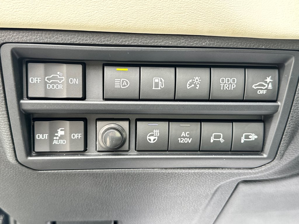Toyota Tundra CAPSTONE HYBRID / LIFT KIT 3 / MAGS FUEL / BOITE DE FIBRE / PNEUS BF KO2 2022 à Thetford Mines, Québec - 40 - w1024h768px