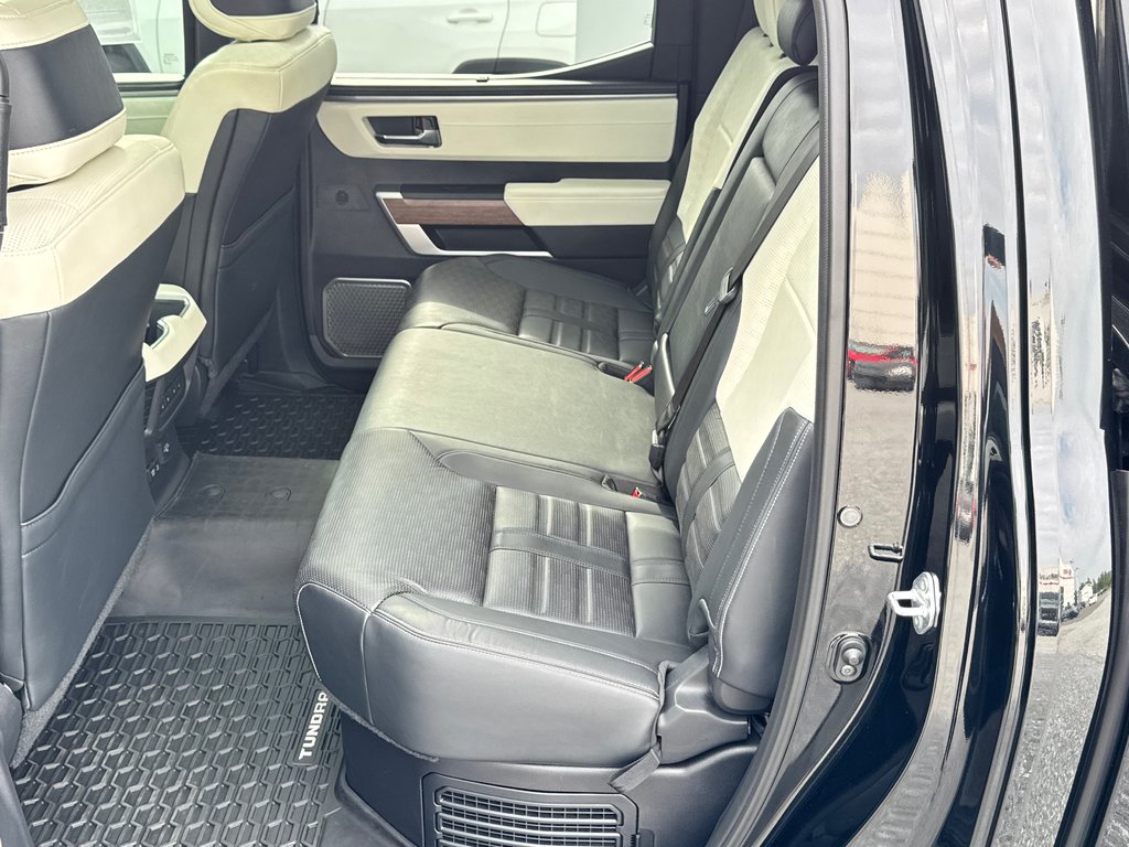 Toyota Tundra CAPSTONE HYBRID / LIFT KIT 3 / MAGS FUEL / BOITE DE FIBRE / PNEUS BF KO2 2022 à Thetford Mines, Québec - 75 - w1024h768px
