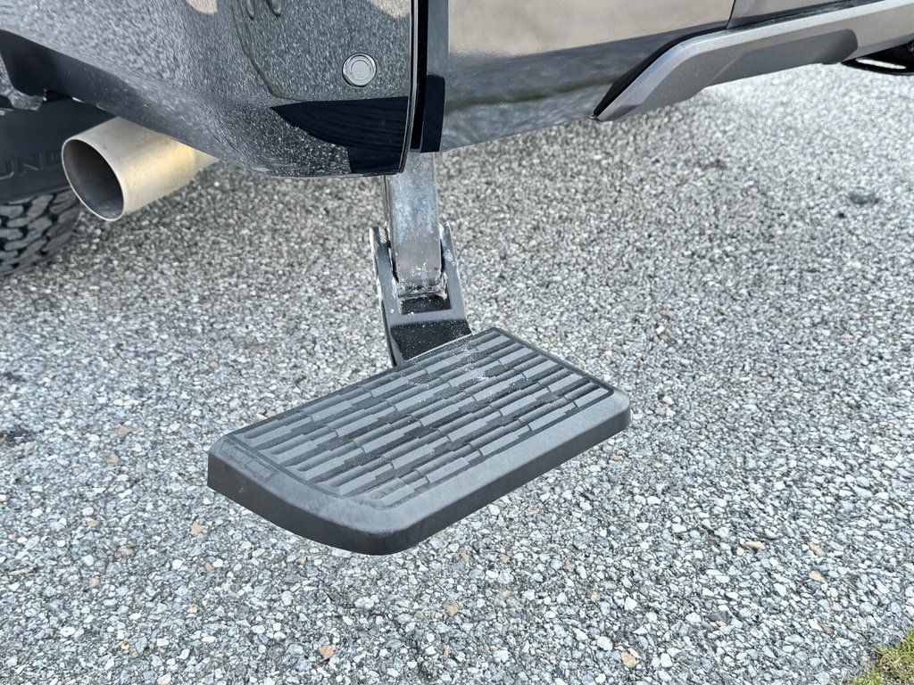 Toyota Tundra SR 2022 à Thetford Mines, Québec - 32 - w1024h768px