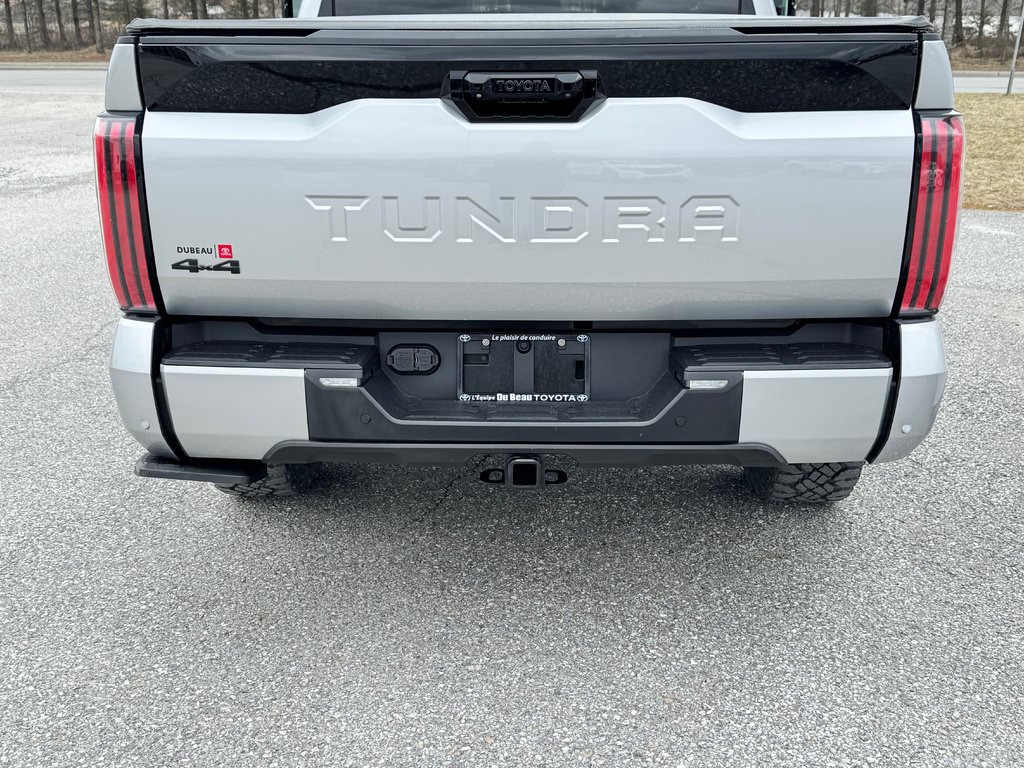 Toyota Tundra PLATINUM HYBRIDE / TOWING PACKAGE / LIFT KIT + PNEUS WRANGLER / ATTACHE SELETTE 2023 à Thetford Mines, Québec - 33 - w1024h768px