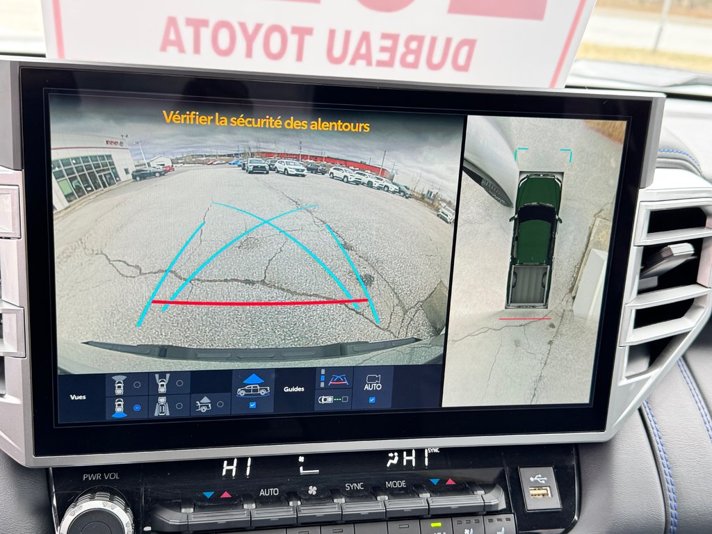 Toyota Tundra PLATINUM HYBRIDE / TOWING PACKAGE / LIFT KIT + PNEUS WRANGLER / ATTACHE SELETTE 2023 à Thetford Mines, Québec - 56 - w1024h768px
